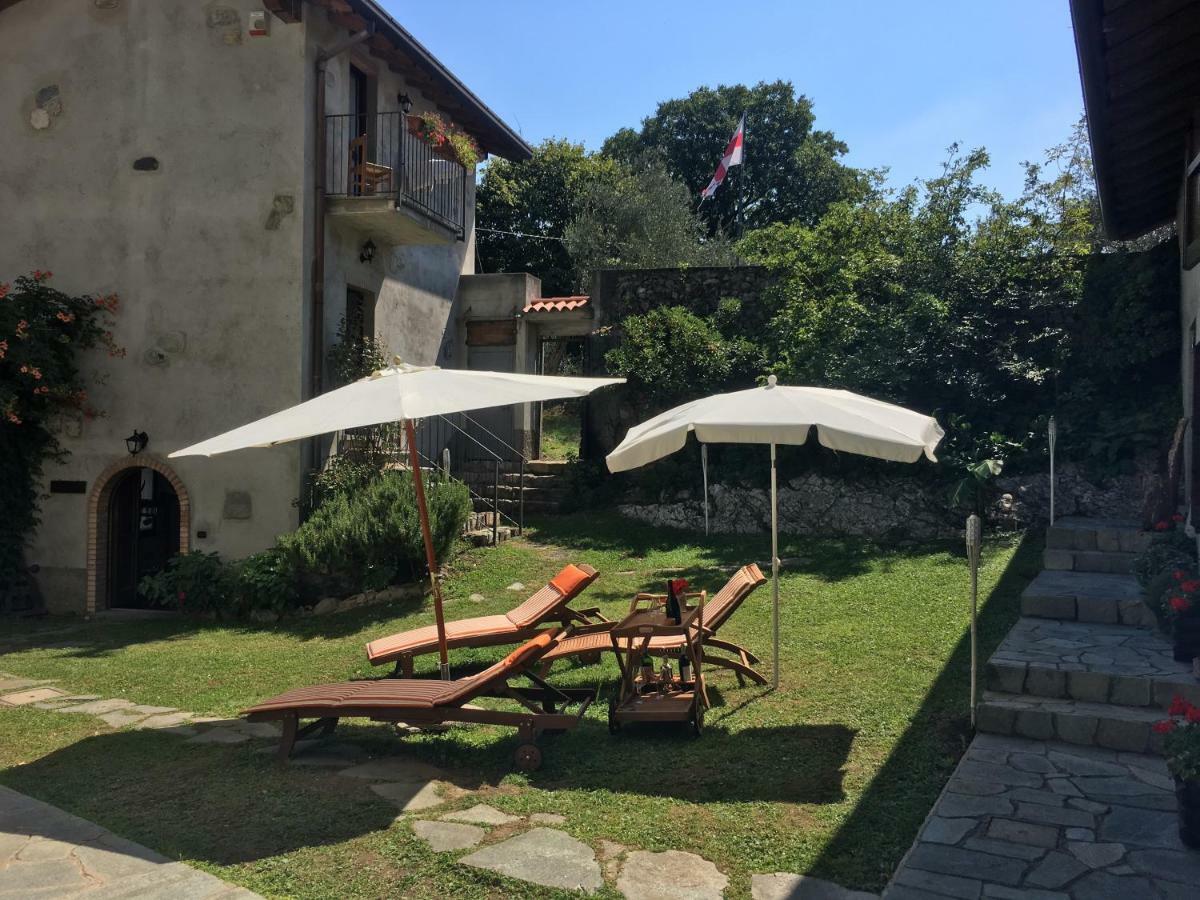 Cascina Cologna Bed and Breakfast Galbiate Buitenkant foto