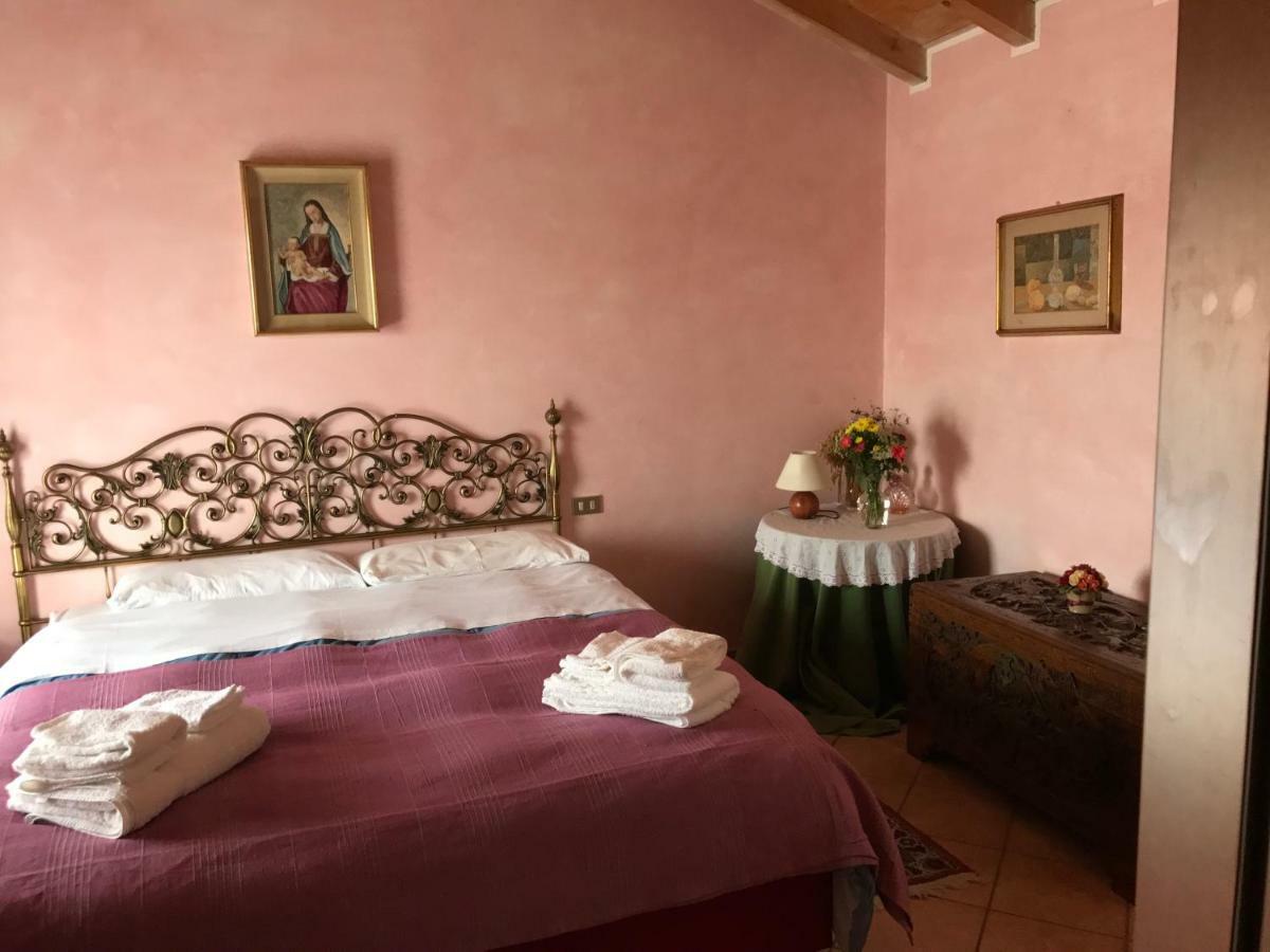 Cascina Cologna Bed and Breakfast Galbiate Buitenkant foto